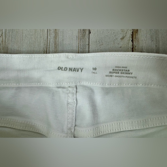 Old Navy Rockstar High Rise Super Skinny White Jeans Tummy Control 10 Tall NWT - Picture 5 of 13